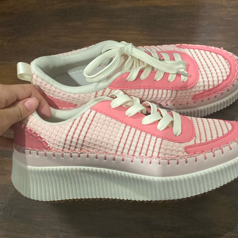 beautiful nicole miller shoescolors light pink, a darker shade of pink and white